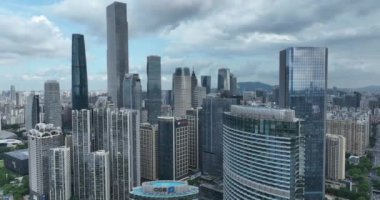 Hong Kong şehrinin hava görüntüsü.