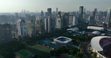 Hong Kong şehrinin hava görüntüsü.