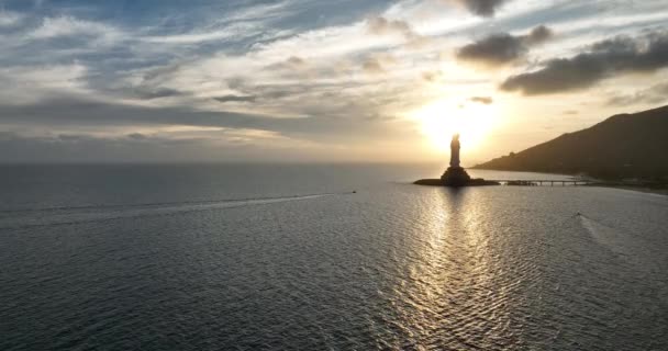 海南岛南山寺海滨观音塑像的航景 — 图库视频影像