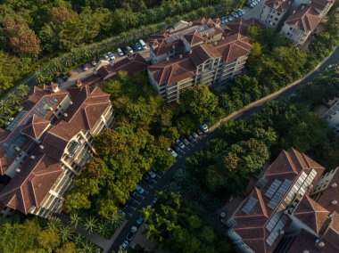 Çin 'in Hainan ilindeki güzel tatil evleri.