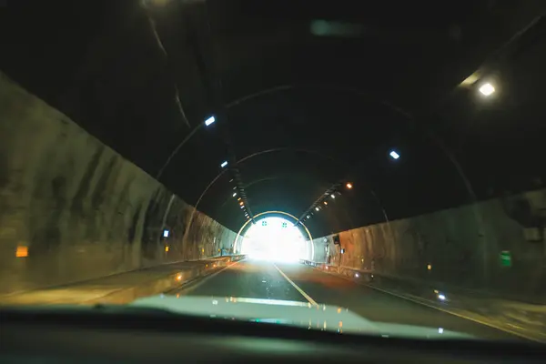 Guida Auto Tunnel Immagini Stock Royalty Free