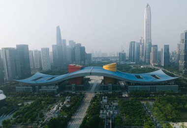 Shenzhen, Çin - 13 Nisan 2024: Shenzhen şehrinde hava manzarası görüntüsü, Çin