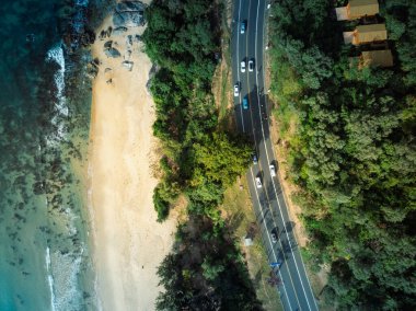 Çin 'in Hainan ilindeki ada manzarasının havadan görüntüsü