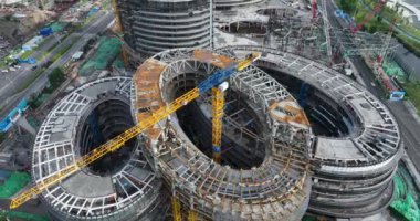 Chengdu, Çin - 11 Mayıs 2024, Chengdu şehrindeki modern ofis binalarının havadan görünüşü