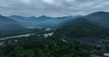 Dujiangyan 'daki hava manzarası, Sichuan bölgesi, Çin