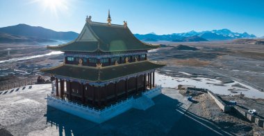 Çin Guandi Tapınağı Tibet, Çin