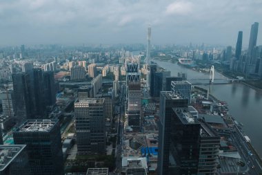 Guangzhou, Çin - 27 Mart 2025: Guangzhou şehrindeki hava manzarası, Çin