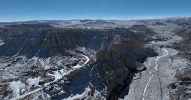 Çin 'deki güzel dağların havadan görünüşü