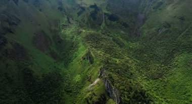 Güzel yüksek irtifa dağ manzarası