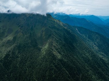Güzel yüksek irtifa dağ manzarası