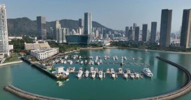 Shenzhen, Çin - 20 Mart 2025: Çin 'in Şenzen kentindeki manzara görüntüleri 