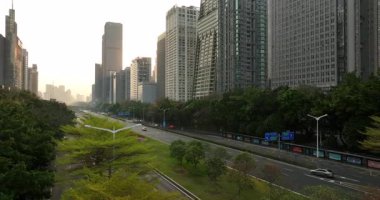 Asya şehrinde otoyol trafiği, ulaşım