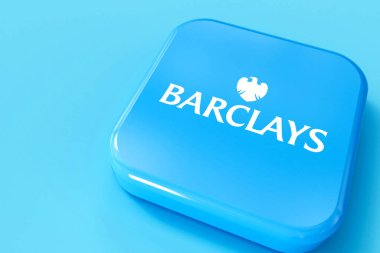 LONDON, İngiltere - Temmuz 2023: Barclays Bank blue and white company logosu. 3B Hazırlama.