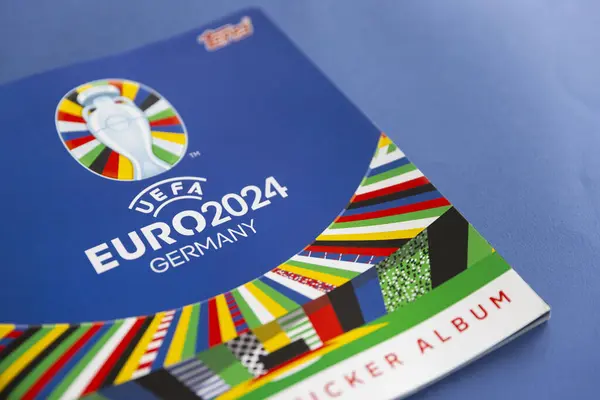Londen April 2024 Oficciale Uefa Euro 2024 Voetbal Sticker Album — Stockfoto