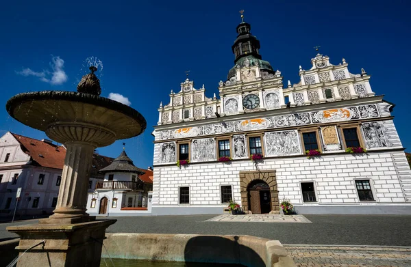 Történelmi Városháza Épület Stribro Főterén Csehország — Stock Fotó