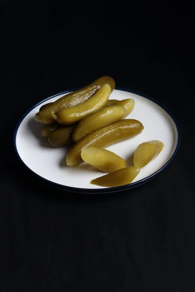 Cucumber Pickle Plate Black Background — Stockfoto