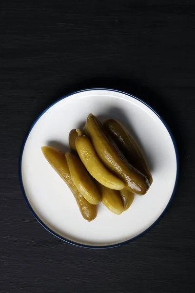Cucumber Pickle Plate Black Background — Stok fotoğraf