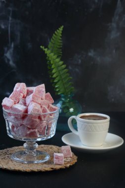 Türk kahvesi ve lokum lokum