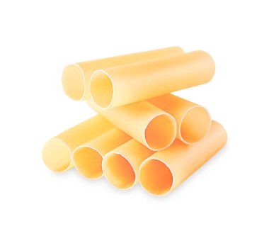 Bir yığın kurutulmuş cannelloni makarnası, bir boru makarna.