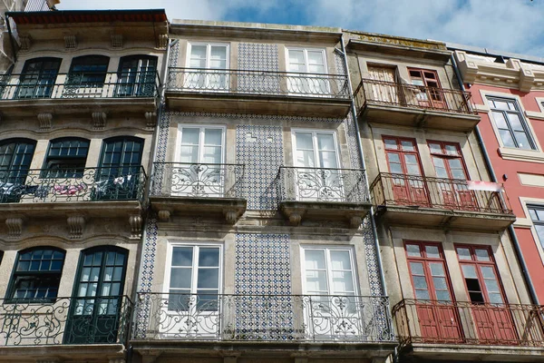 Authentic Vintage Facades Worn Windows Balconies Downtown Porto Portugal — Stock Photo, Image