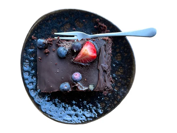Шоколадный Торт Черникой Белом Фоне — стоковое фото