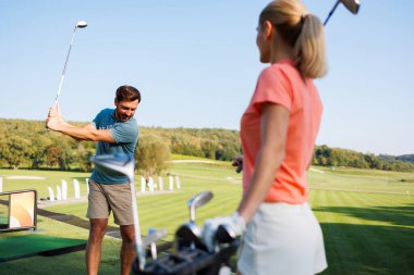 Dinamik İkili Golf Teknikleri Çalışması