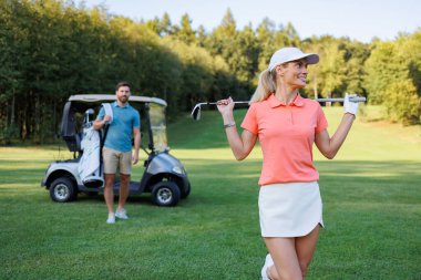 Golf Arabası Günlükleri: Çiftler Versiyonu