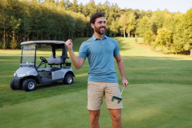 Son Delikte Neşeli Golfçü Zaferleri