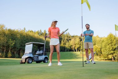 Gergin Sonuç: Çiftin Golf Maçı Doruk Noktası
