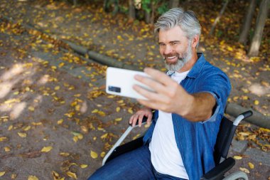 Erişilebilir Boş Zaman: Engelli Park Selfie Çekiyor