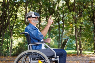 Engelli İnovasyon: Engelli Kişinin Doğadaki Artırılmış Gerçekliği Kullanması