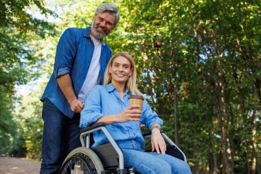 Neşeli İzler: Tekerlekli sandalye Park Macerası