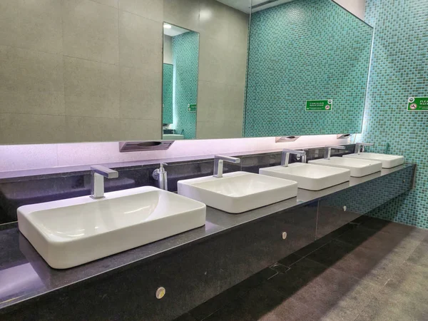 Hyderabad Índia Setembro 2022 Vista Interior Banheiro Empresa Mostra Espaço — Fotografia de Stock