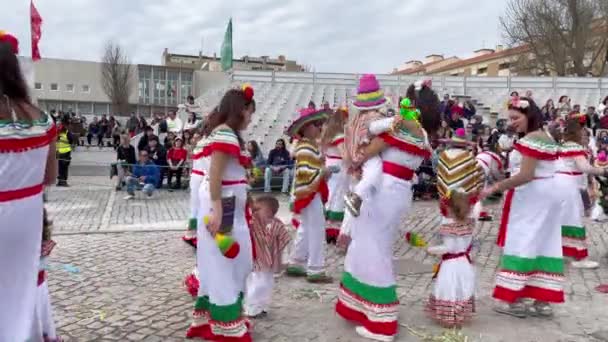 Estarreja Portugal 2023 Традиційний Зимовий Щорічний Estarreja Children Carnival Portugal — стокове відео