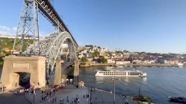 Порту Португалия 2023 Вид Мост Инфант Дом Энрике Известный Мост — стоковое видео