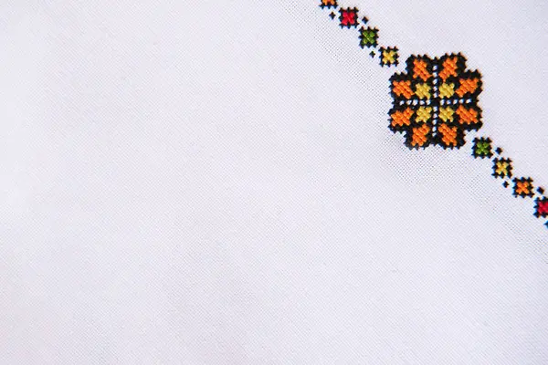 Дизайн Народної Вишивки Білому Льоні Фон Тканинною Текстурою Вишитим Елементом — стокове фото
