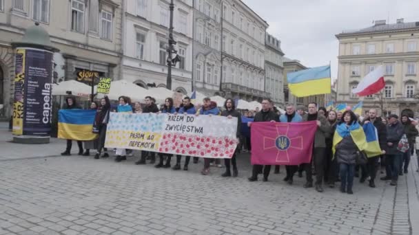 Krakow Poland February 2024 Posters Shran Together Victory Hands Protesters — 图库视频影像
