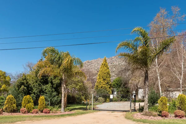 Koue Bokkeveld Sudáfrica Sep 2022 Entrada Una Casa Rural Carretera — Foto de Stock