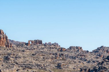 Wolfberg Kemeri, Batı Cederberg Burnu yakınlarındaki Sanddrif 'e giden yolda görüldü.