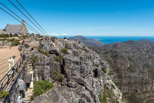 Kapstadt Südafrika Sep 2022 Blick Vom Seilbahngebäude Auf Den Tafelberg — Stockfoto