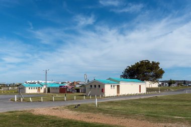 Struisbaai, Güney Afrika - 21 Ekim 2022: Batı Cape Eyaleti 'ndeki Struisbaai karavan parkında abdest binaları