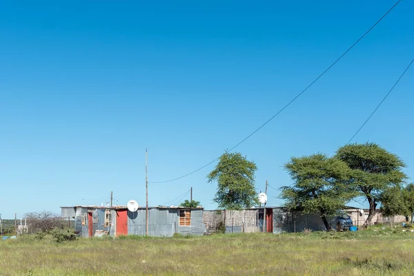 南アフリカ キャンベル 2023年2月24日 ケープ州北部のキャンベルで非公式な住宅を持つストリートシーン — ストック写真