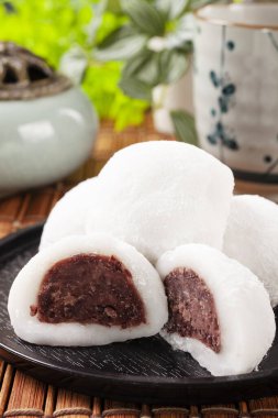 Japon geleneksel tatlıları, Kırmızı bena daifuku