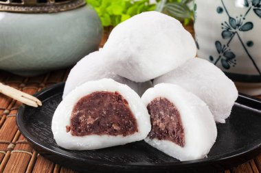 Japon geleneksel tatlıları, Kırmızı bena daifuku