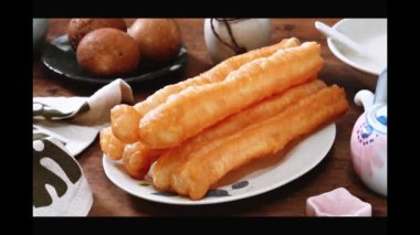 Çin geleneği gıda-kızarmış ekmek sopa   
