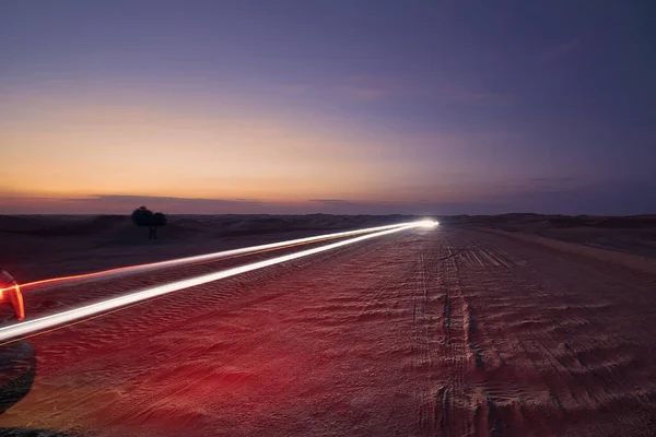 Light Trails Car Desert Road Middle Sand Dunes Abu Dhabi — Stock Photo, Image