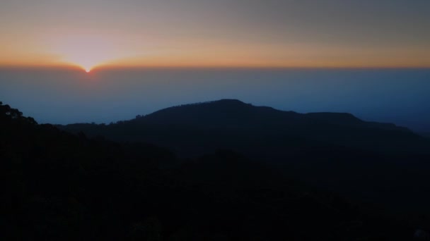 Időeltolódás Gyönyörű Napfelkelte Felett Dombok Tea Ültetvények Közelében Haputale Sri Jogdíjmentes Stock Felvétel
