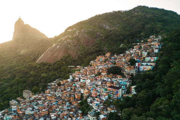 Αεροφωτογραφία Του Favela Dona Marta Slum Στο Βουνό Στο Ρίο — Φωτογραφία Αρχείου