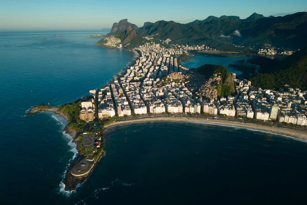 Brezilya Rio Janeiro Daki Copacabana Kalesi Plajı Havadan Görünümü — Stok fotoğraf