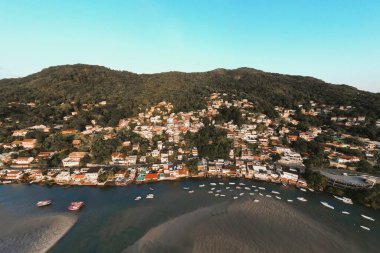 Brezilya Rio de Janeiro sahilinde Barra de Guaratiba 'nın hava görüntüsü